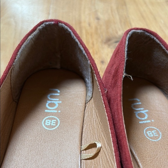 Red Ballet Flats with Rounded Toe - Picture 8 of 8